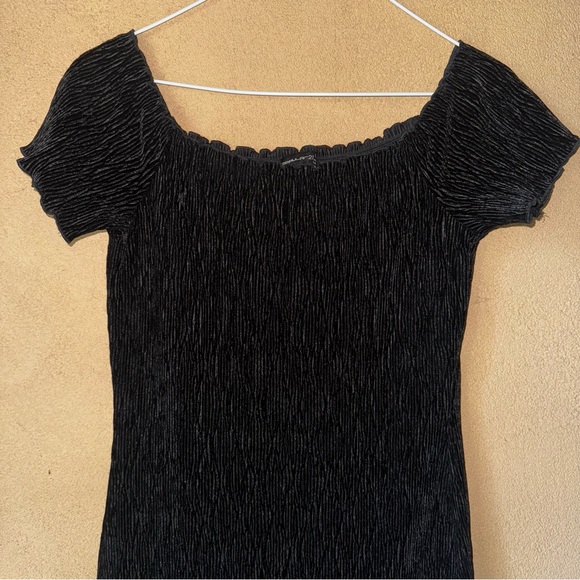 Black velvet Mini Dress - Picture 2 of 4